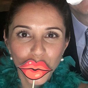 Meet your Posher, Giselle